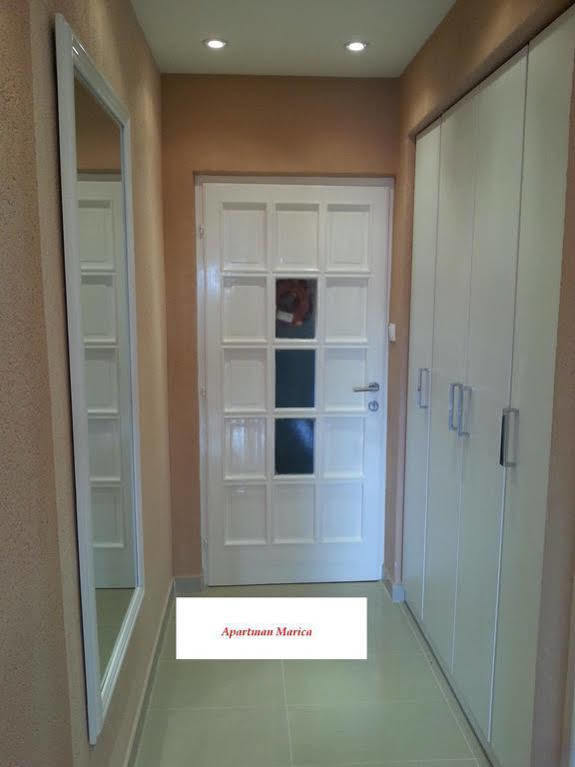 Apartments Marica 扎达尔 外观 照片
